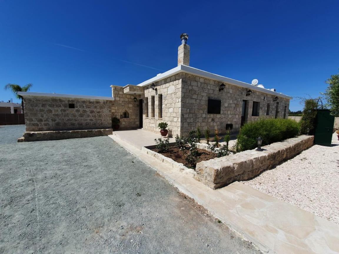 Villa Yermanina Geroskipou Exterior foto